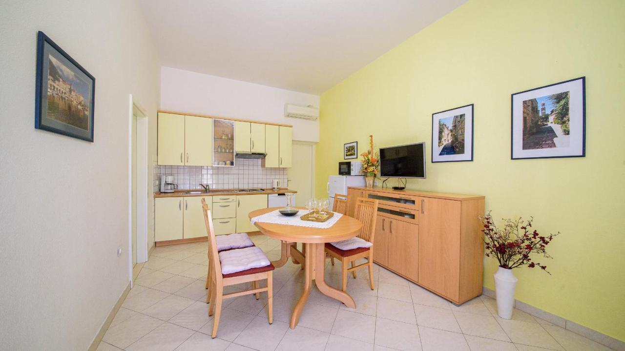 Apartments Mija Bol Ngoại thất bức ảnh