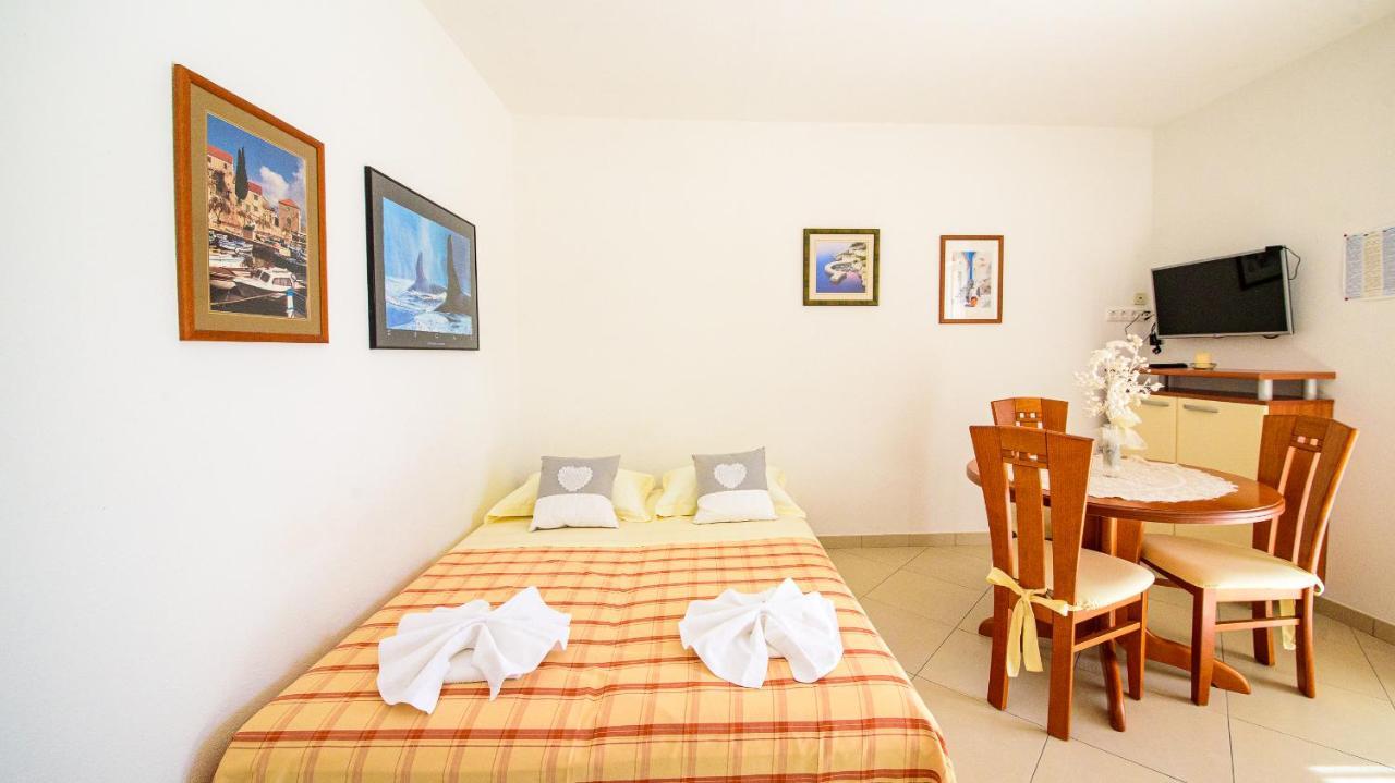 Apartments Mija Bol Ngoại thất bức ảnh