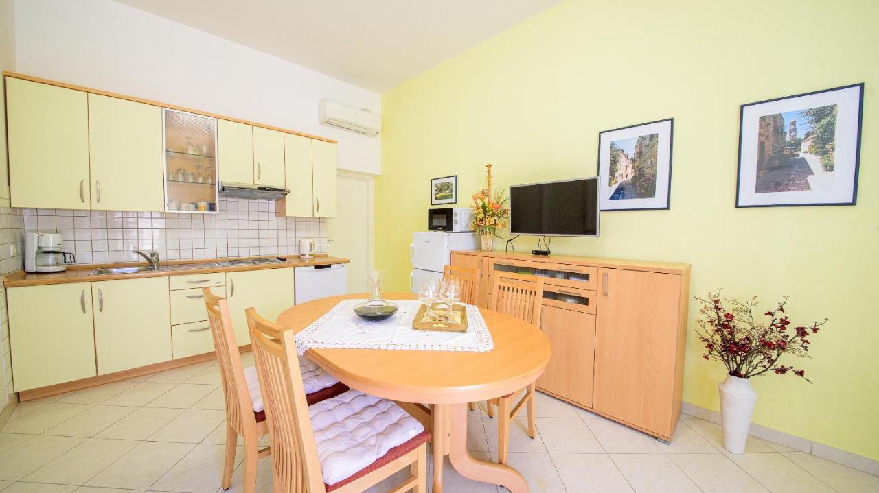 Apartments Mija Bol Ngoại thất bức ảnh
